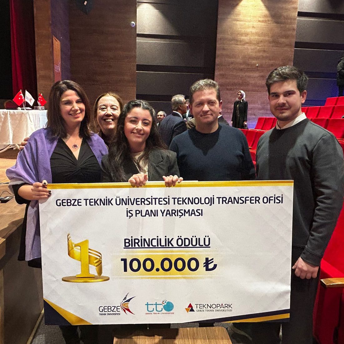 Our team's startup Lentify wins first place in the TTO Business Plan Competition
